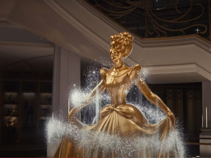 Cinderella-atrium-statue-Disney-Wish-Ship